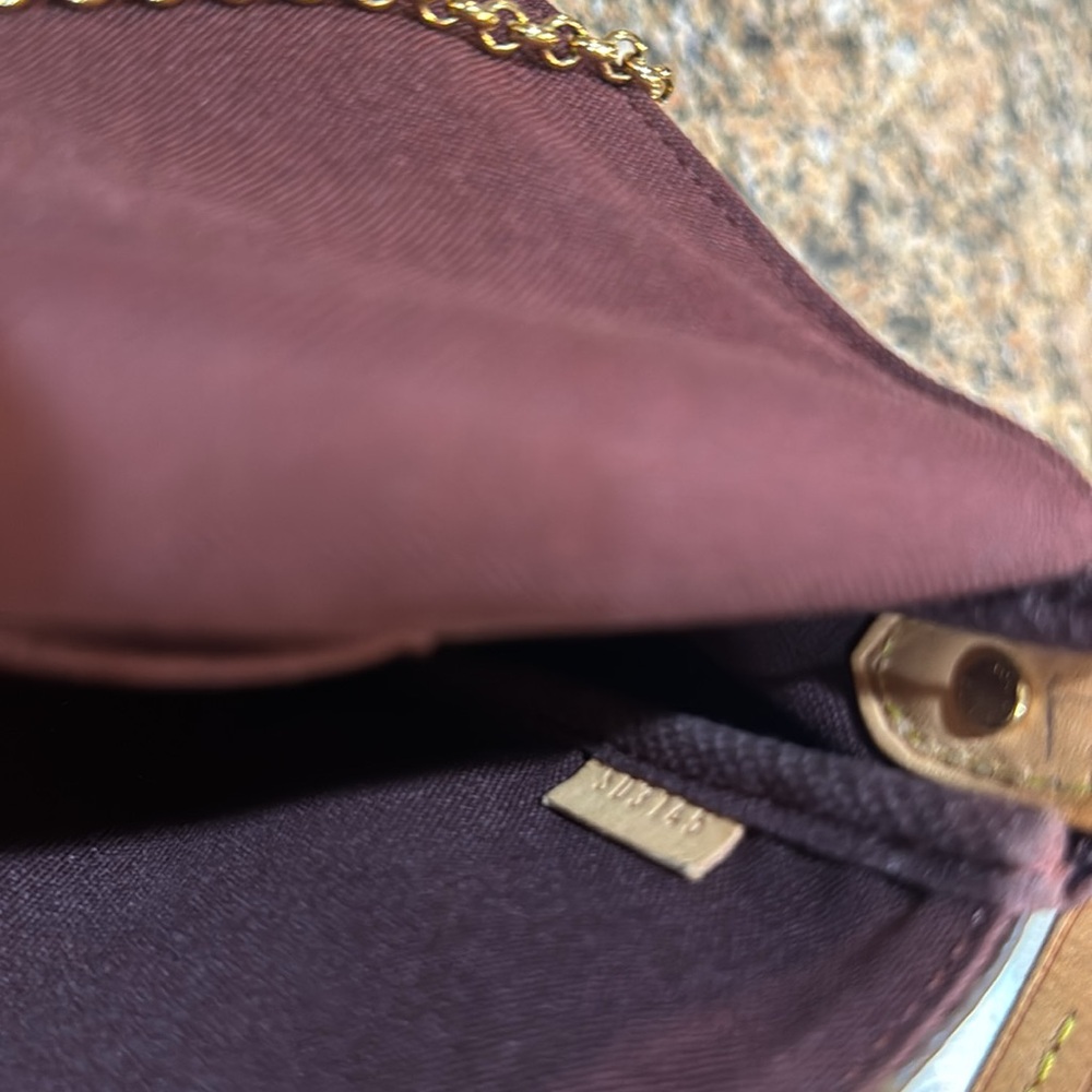 Louis Vuitton favorite - Picture 6 of 7